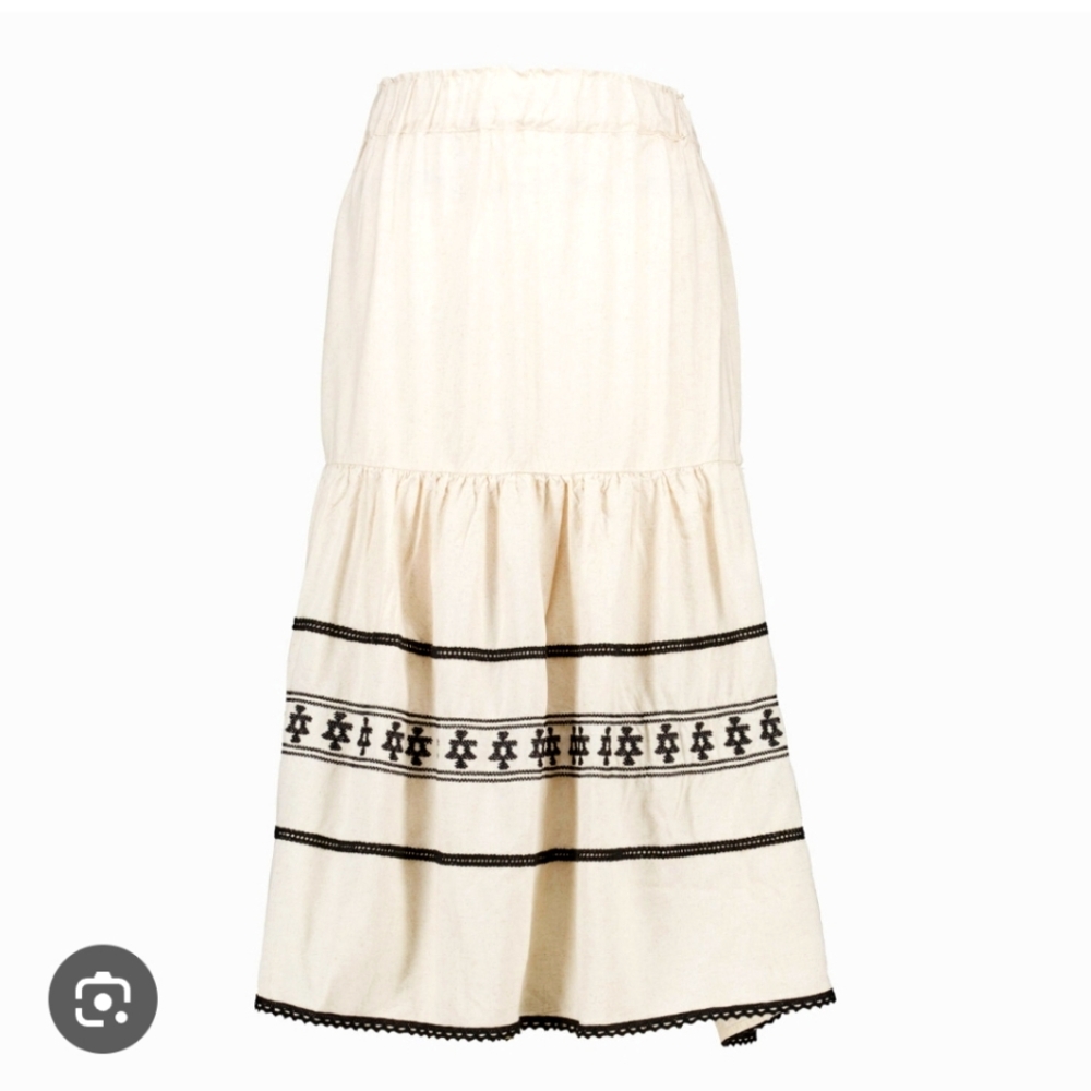 Just Living Cream Midi Skirt with Black Patterns